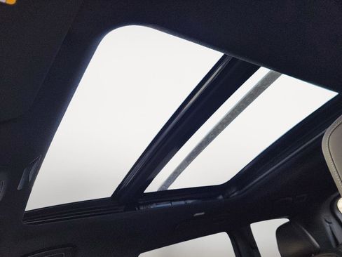 New 2026 Nissan Armada Platinum image 18