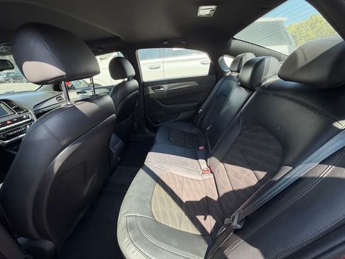 Used 2018 Hyundai Sonata Sport w/ Cargo Package FWD image 4