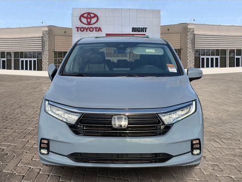 Used 2023 Honda Odyssey Touring image 6