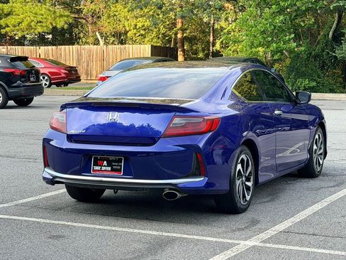 Used 2017 Honda Accord LX-S image 4