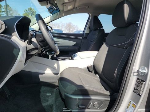 Used 2023 Hyundai Tucson SEL image 8