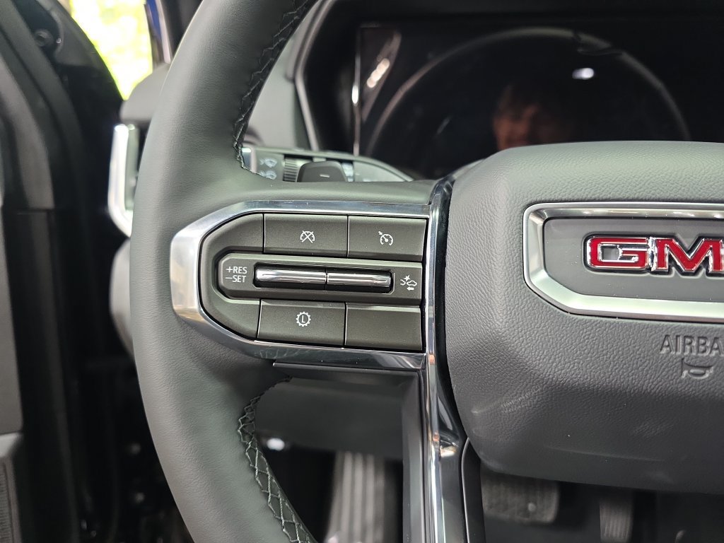 New 2027 GMC Terrain Elevation w/ LPO, Floor Liner Package AWD/4WD image 16