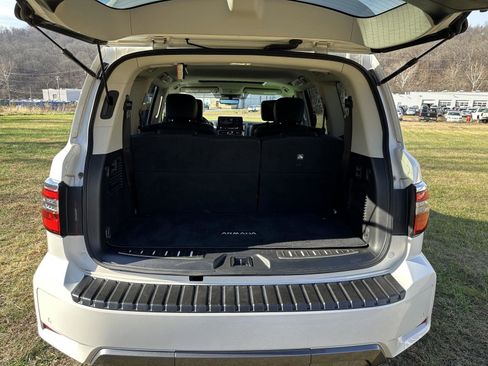 Used 2022 Nissan Armada Platinum w/ Captain's Chairs Package image 29