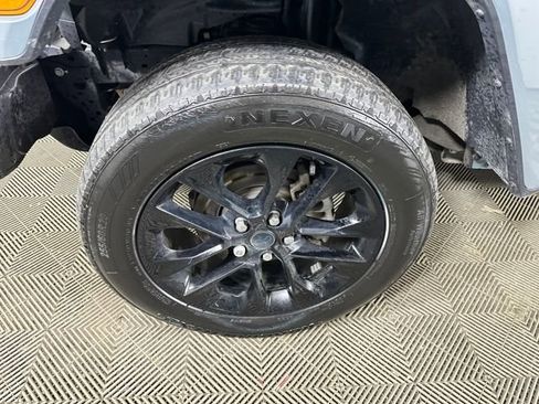 Used 2024 Jeep Wrangler Sahara 4xe w/ Technology Group image 9