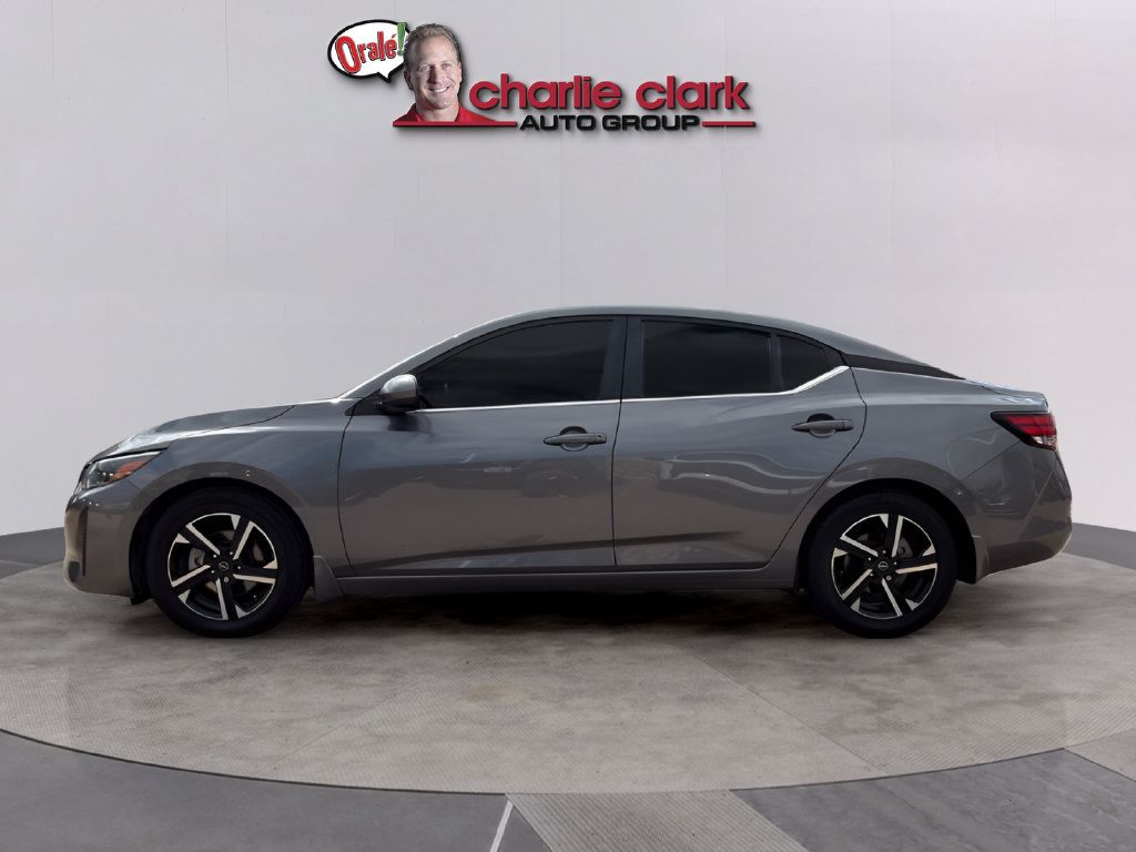 Used 2024 Nissan Sentra SV w/ All-Weather Package FWD image 2