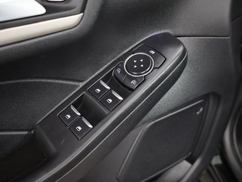 Used 2022 Ford Escape SEL FWD image 35
