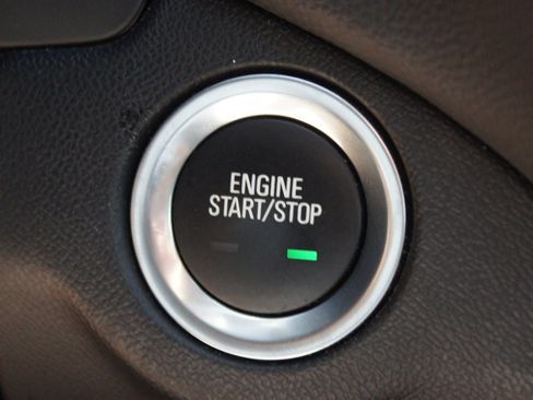 Used 2024 Chevrolet Equinox LT AWD/4WD image 8