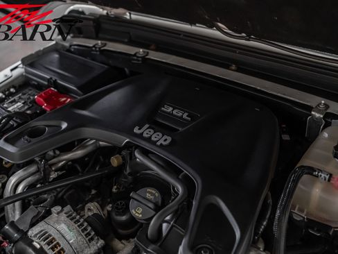 Used 2019 Jeep Wrangler Unlimited Sport S image 49