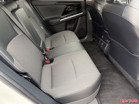 Certified 2023 Toyota bZ4X AWD w/ Weather Package image 18