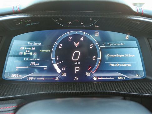 Used 2023 Chevrolet Corvette Stingray Premium Conv w/ Z51 Performance Package image 20