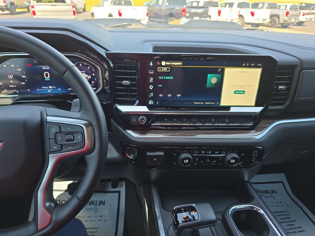 Used 2026 Chevrolet Silverado 1500 LT Trail Boss w/ LT Trail Boss Premium Package AWD/4WD image 16