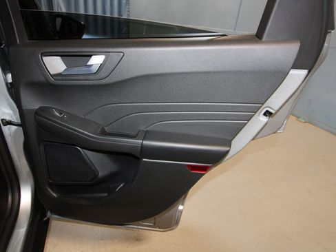 Used 2023 Ford Escape ST-Line w/ Tech Pack #1 AWD/4WD image 25