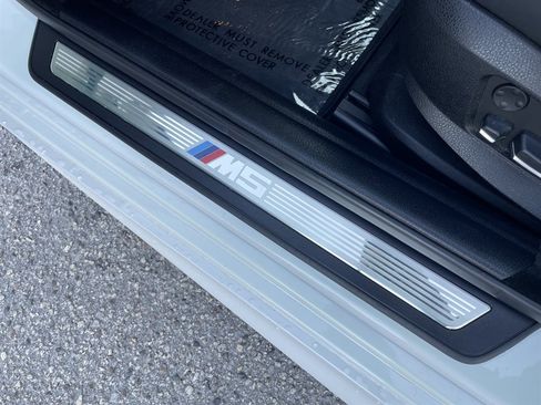 Used 2013 BMW M5 RWD image 38