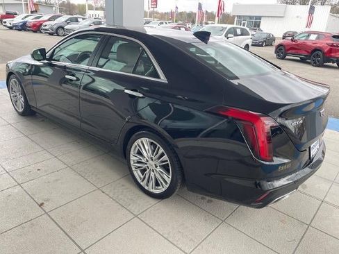 Used 2022 Cadillac CT4 Premium Luxury image 3