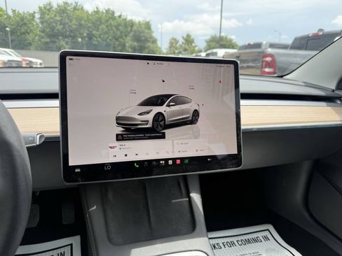 Used 2023 Tesla Model 3 Standard Range RWD image 23