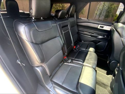 Used 2020 Ford Explorer ST w/ ST Street Pack AWD/4WD image 27