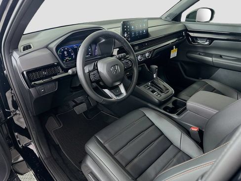 Certified 2026 Honda CR-V Sport Touring image 9