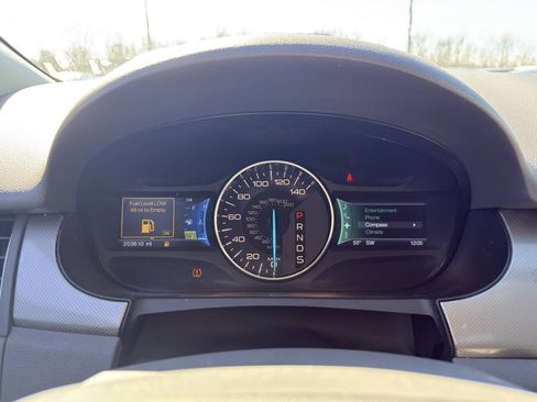 Used 2013 Ford Edge SEL FWD image 11