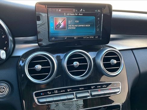 Used 2019 Mercedes-Benz C 300 Sedan image 32