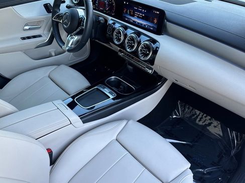 Certified 2024 Mercedes-Benz CLA 250 image 17