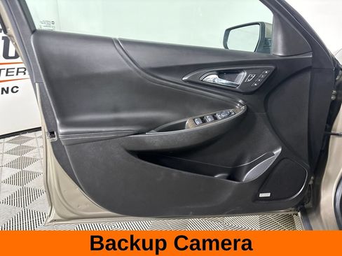 Used 2024 Chevrolet Malibu LT FWD image 9