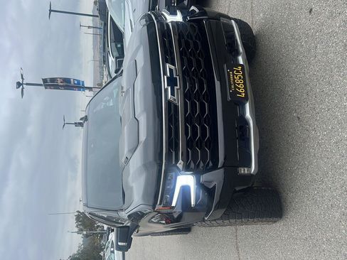 Used 2024 Chevrolet Silverado 1500 ZR2 w/ Technology Package AWD/4WD image 3