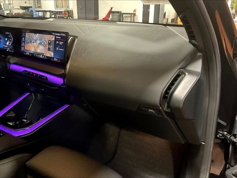 Used 2025 BMW X3 M50 w/ Premium Package image 19