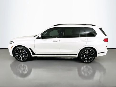 Used 2022 BMW X7 xDrive40i w/ M Sport Package image 8