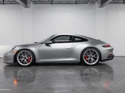 Used 2022 Porsche 911 GT3 RWD image 6