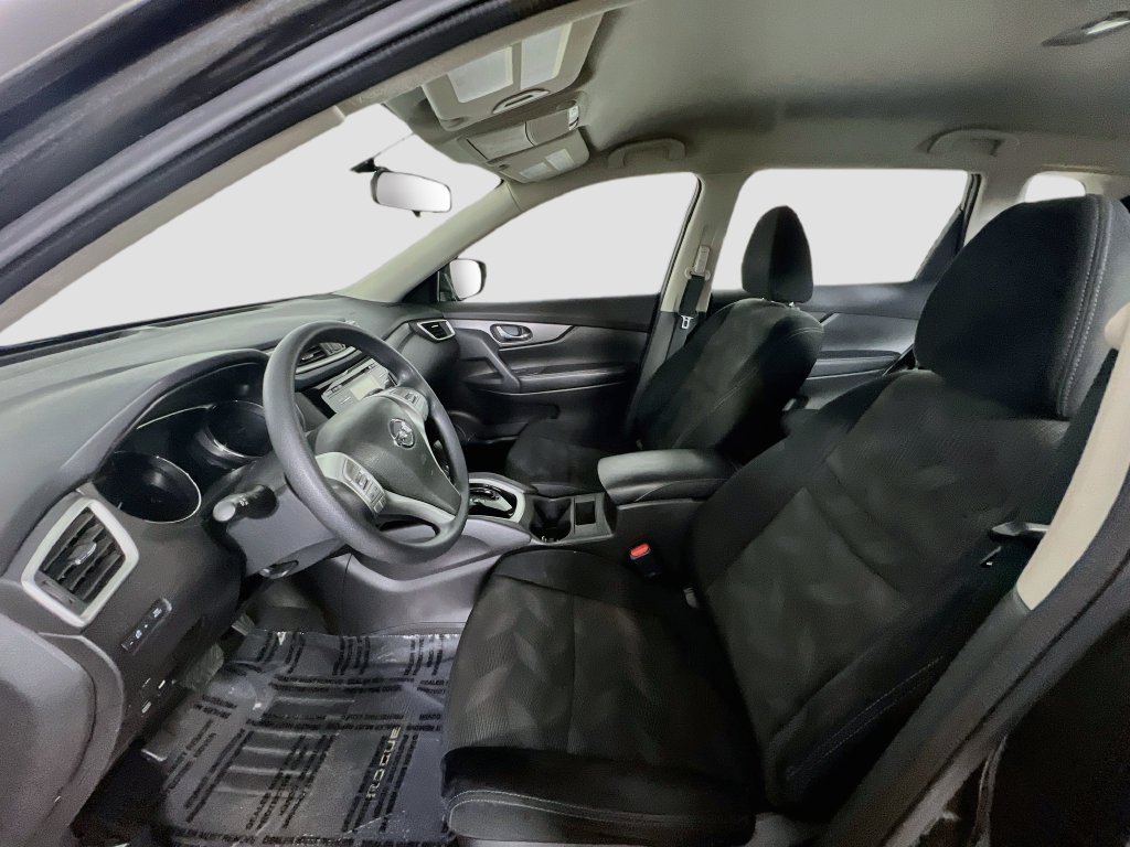 Used 2014 Nissan Rogue S AWD/4WD image 18