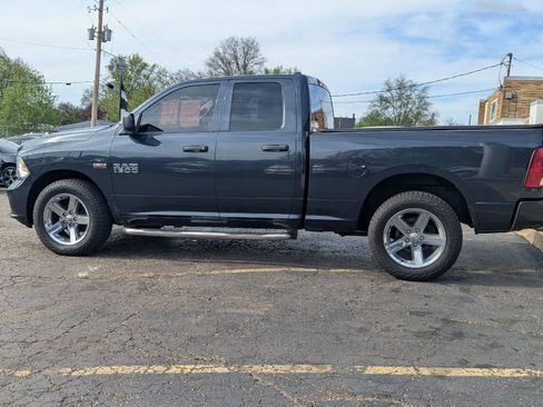 Used 2017 RAM 1500 Express w/ Express Value Package AWD/4WD image 19