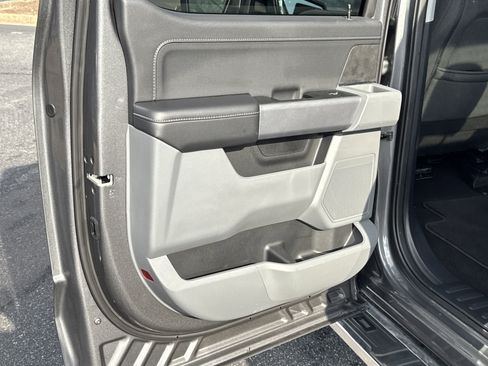 Used 2025 Ford F150 XLT w/ Equipment Group 301A Standard image 22