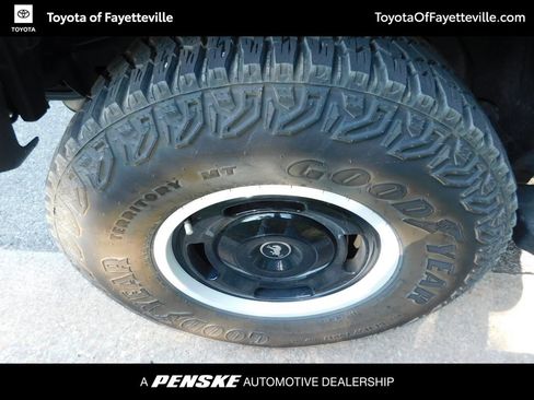 Used 2023 Ford Bronco Heritage Edition AWD/4WD image 7