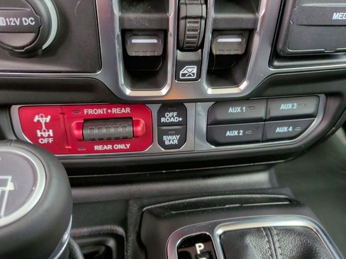 New 2026 Jeep Gladiator Rubicon w/ Steel Power Dome Hood Package image 33