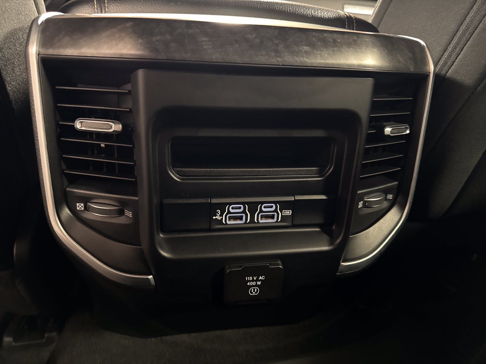 Used 2020 RAM 1500 Big Horn AWD/4WD image 25