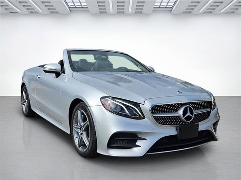 Used 2019 Mercedes-Benz E 450 4MATIC Cabriolet image 10