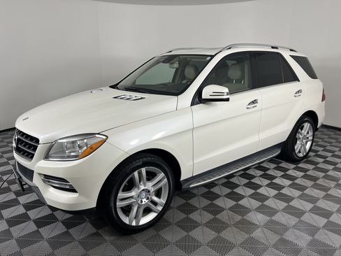 Used 2014 Mercedes-Benz ML 350 BlueTEC 4MATIC image 8