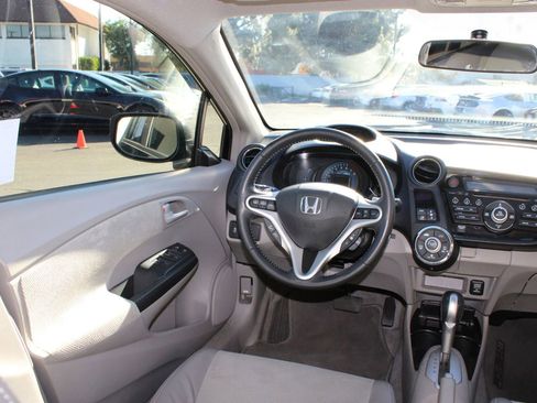 Used 2013 Honda Insight EX image 29