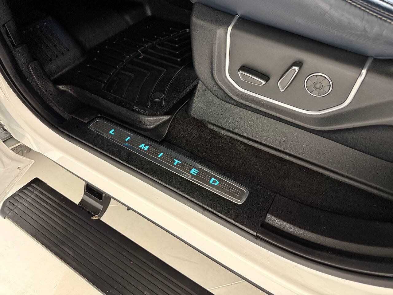 Used 2018 Ford F150 Limited w/ Trailer Tow Package AWD/4WD image 51