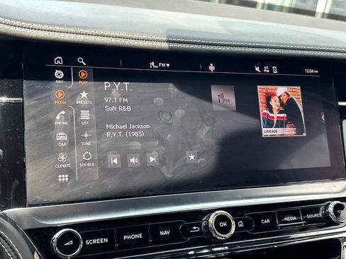 Used 2021 Bentley Flying Spur W12 AWD/4WD image 27