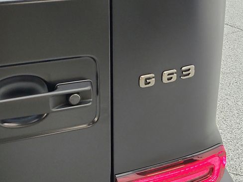 Certified 2025 Mercedes-Benz G 63 AMG 4MATIC image 20