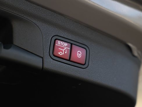 Used 2021 Mercedes-Benz GLE 350 image 29