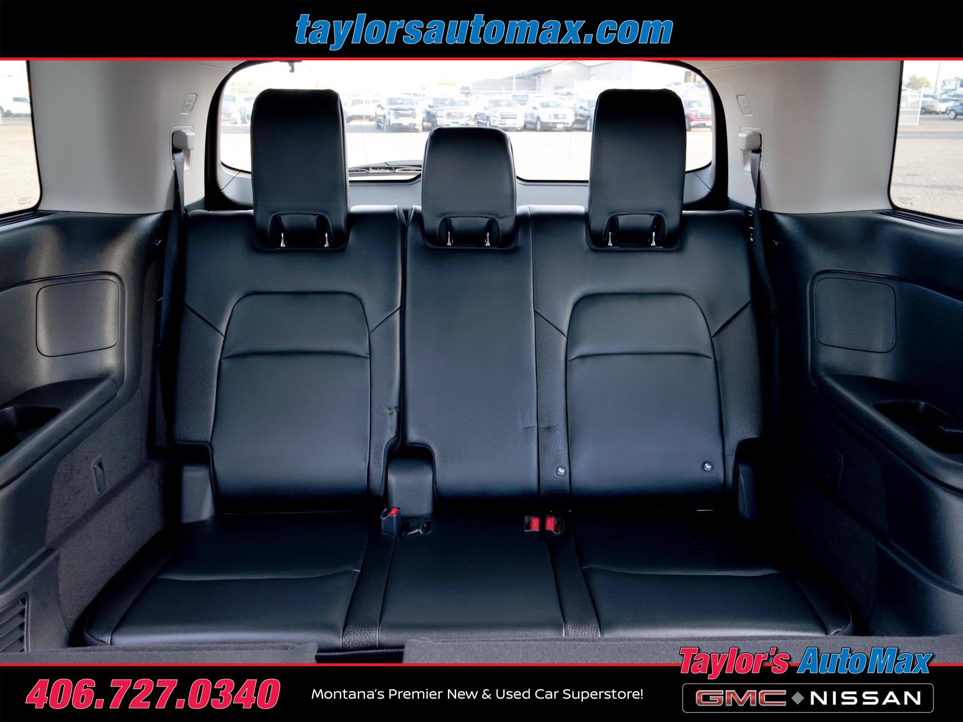 Used 2023 Nissan Pathfinder SL w/ Black Appearance Package AWD/4WD image 7