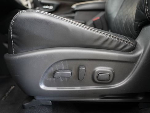 Used 2019 Nissan Murano Platinum w/ Cargo Package FWD image 27