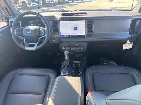 New 2025 Ford Bronco Big Bend image 17