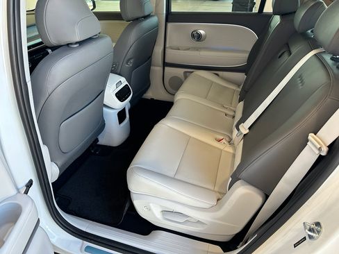 New 2026 Hyundai Ioniq 9 SEL w/ Tow & Go Package image 27