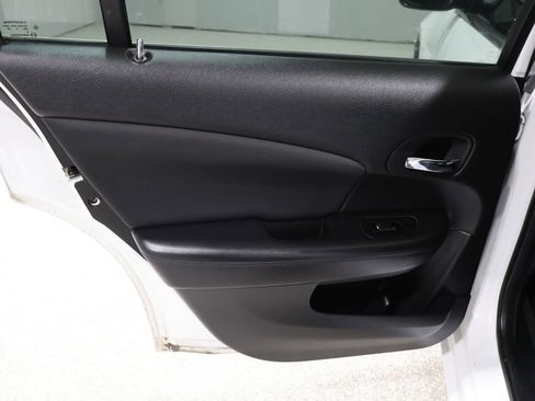 Used 2012 Chrysler 200 LX image 24