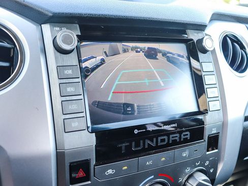 Certified 2020 Toyota Tundra SR5 w/ SR5 Upgrade Package AWD/4WD image 30