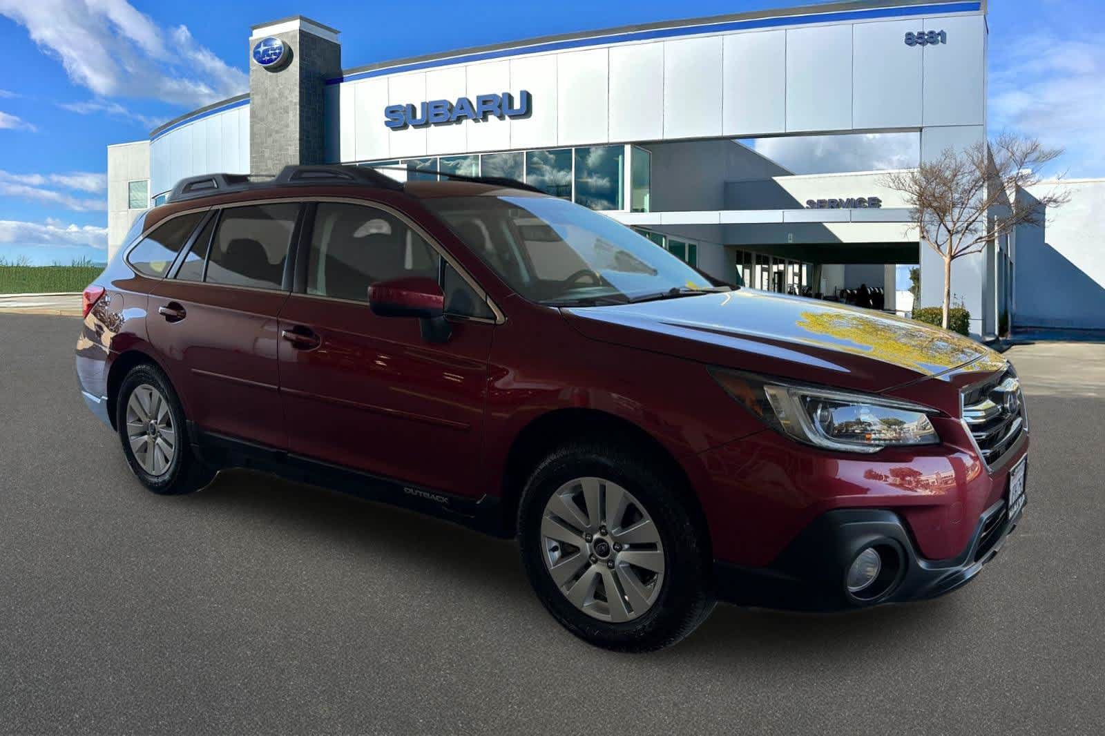 Used 2019 Subaru Outback 2.5i Premium AWD/4WD image 5