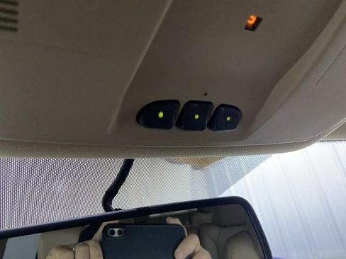 Used 2009 Buick Enclave CXL w/ Entertainment Package #2 image 42